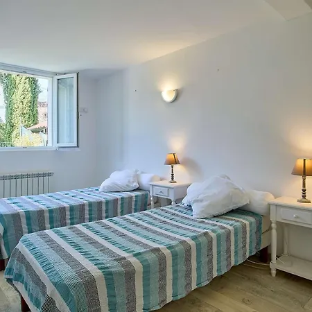 T3 4 Pers. Avec Terrasse, Wifi, Parking, Animaux Admis - Fr-1-841-58 * Barbotan-les-Thermes